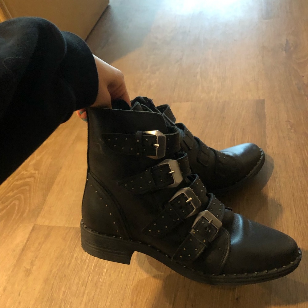 Steve madden boots
